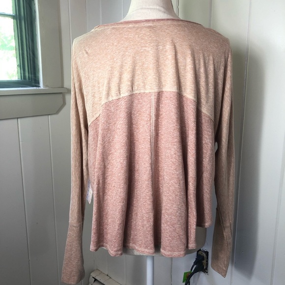 Women’s Free People Top - Picture 3 of 3